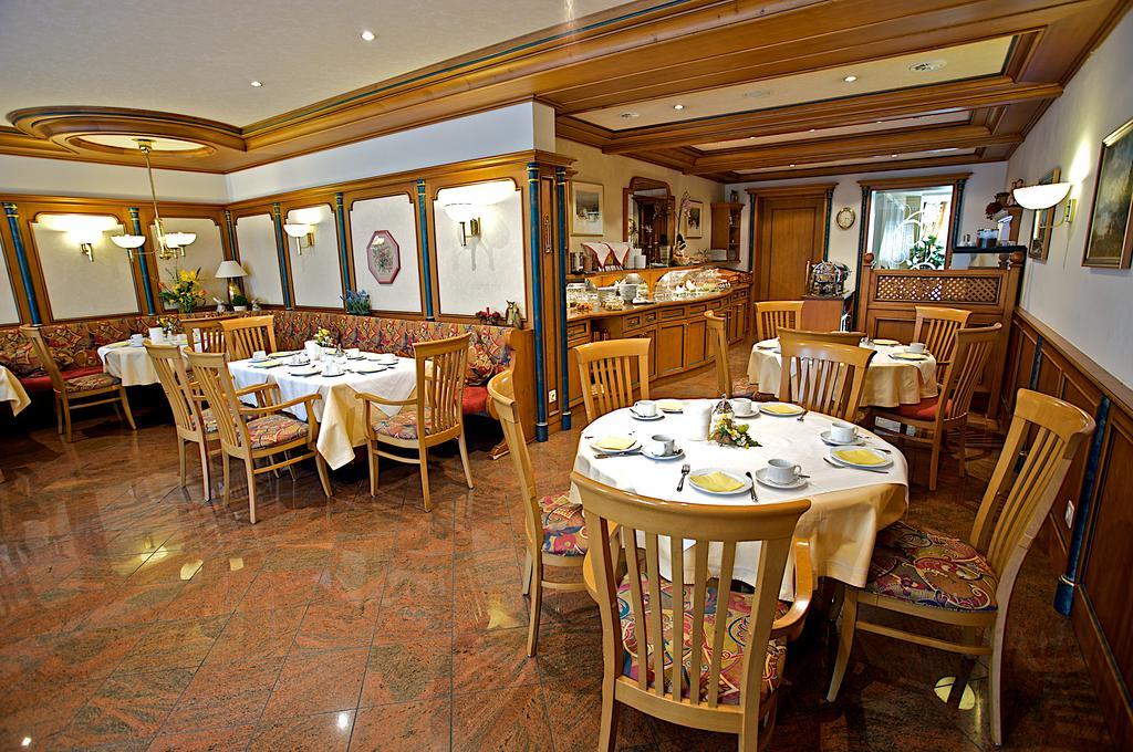 Hotel Am Schlossberg Erding Exterior photo